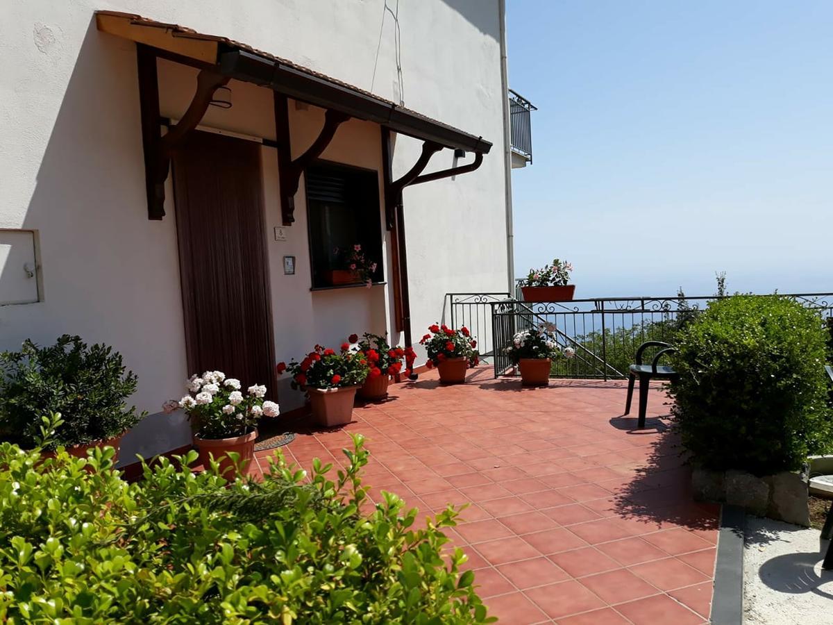 Bed and Breakfast Bb Santalucia Agerola Exterior foto